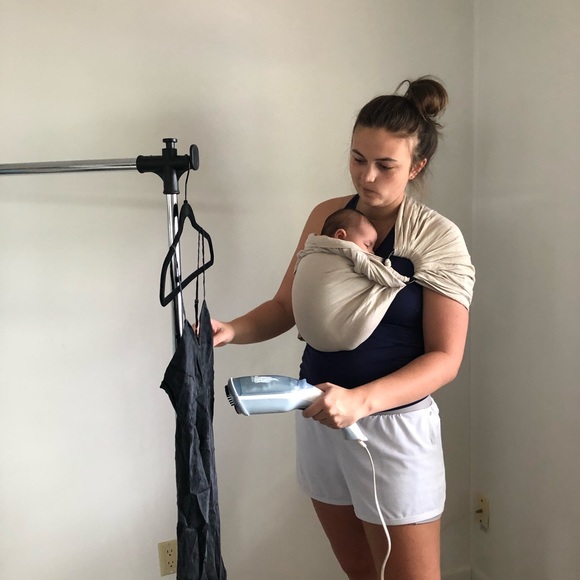 Welcome to my closet 💕 - Picture 2 of 4